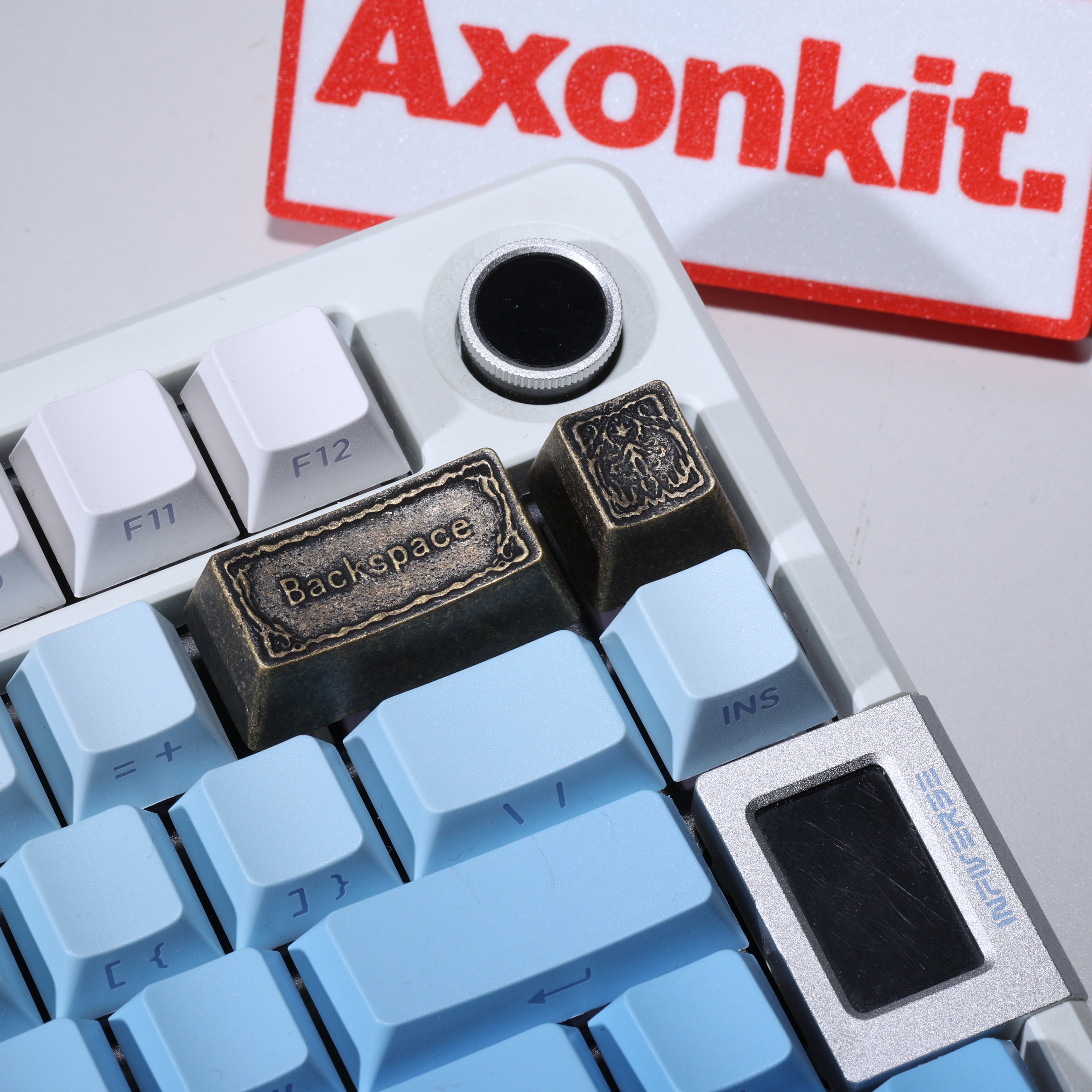  Axonkit