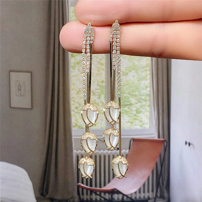 Huitan Tassel Dangle Earrings for Women Flower Design with Simulated Moonstone Graceful Female Ear Accessories New Trend Jewelry