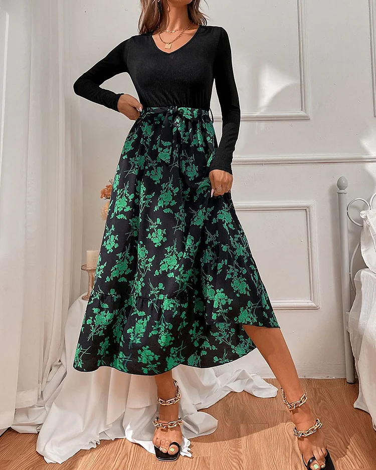 Long-sleeved Paneled Floral Print V-neck Dress