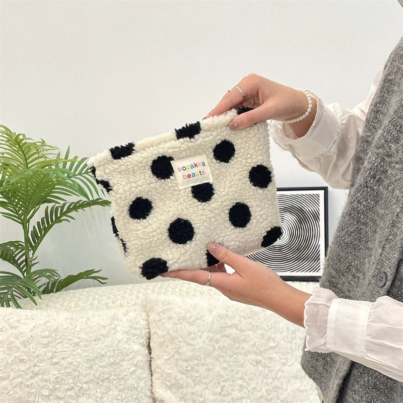 4123 Style Winter Plush Cosmetic Bag Color Polka Dot Large Capacity Travel Skin Care Cosmetics Storage Bag For Women