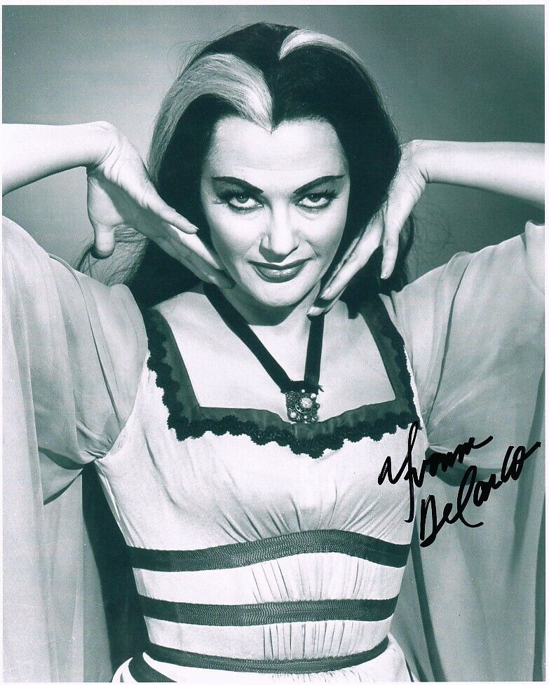 YVONNE DE CARLO signed THE MUNSTERS 8x10 w/ coa BEAUTIFUL B/W PORTRAIT OF LILY