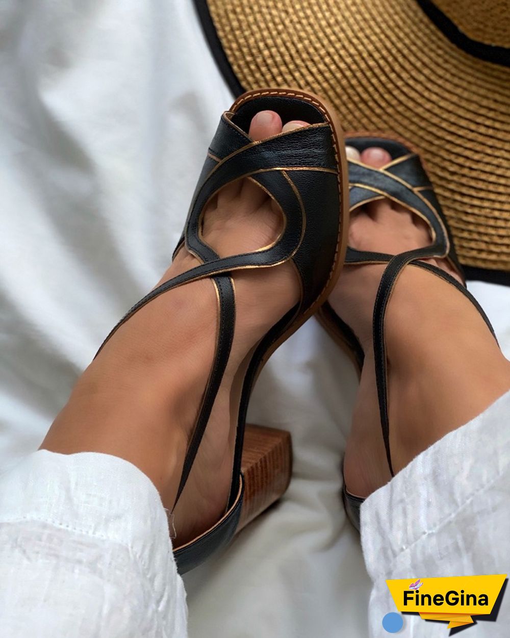 Square-toe Solid Color Hollow-out PU Leather Sandals