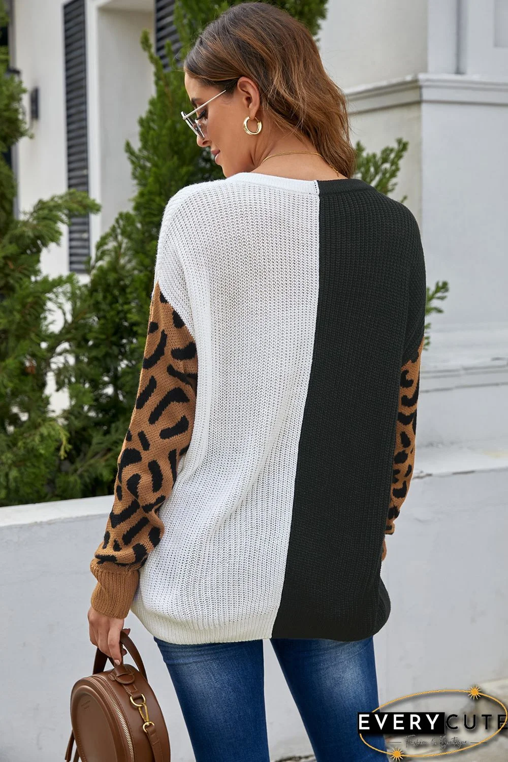 Leopard Print Contrast Color V Neck Sweater