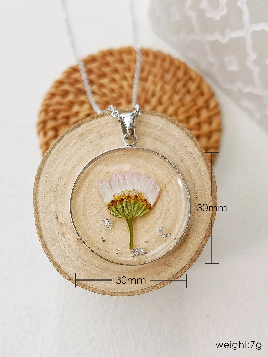 Blushing Daisy Resin Floral Necklace