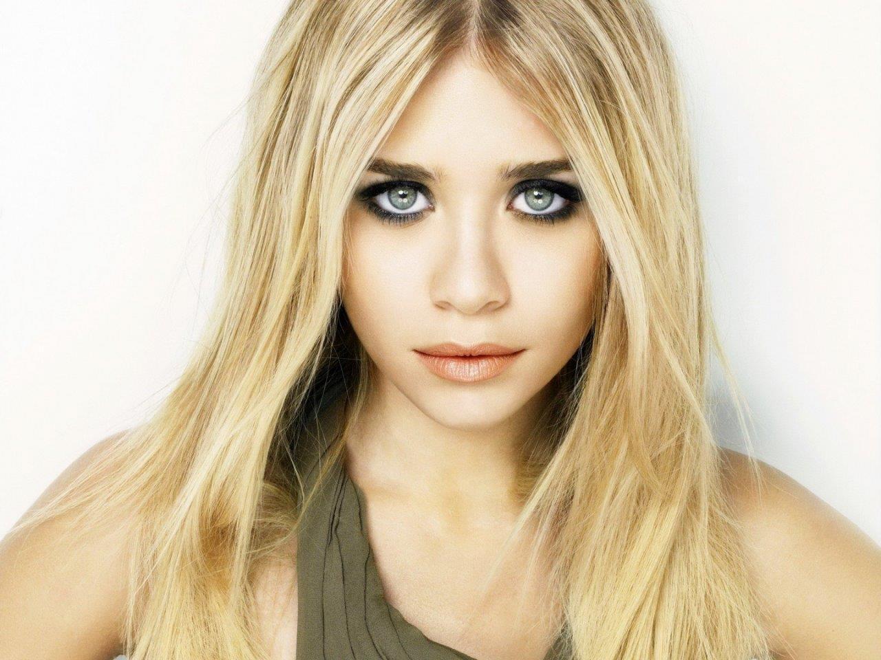 Ashley Olsen 8x10 Picture Simply Stunning Photo Poster painting Gorgeous Celebrity #12