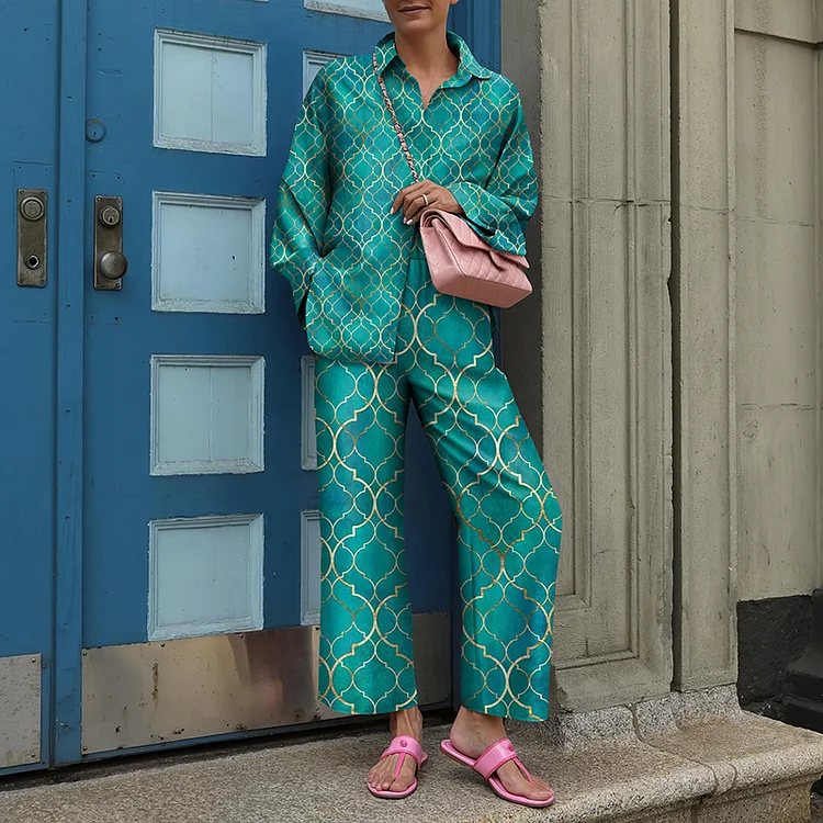 Lapel Gold Bar Geometric Print Two Piece Set