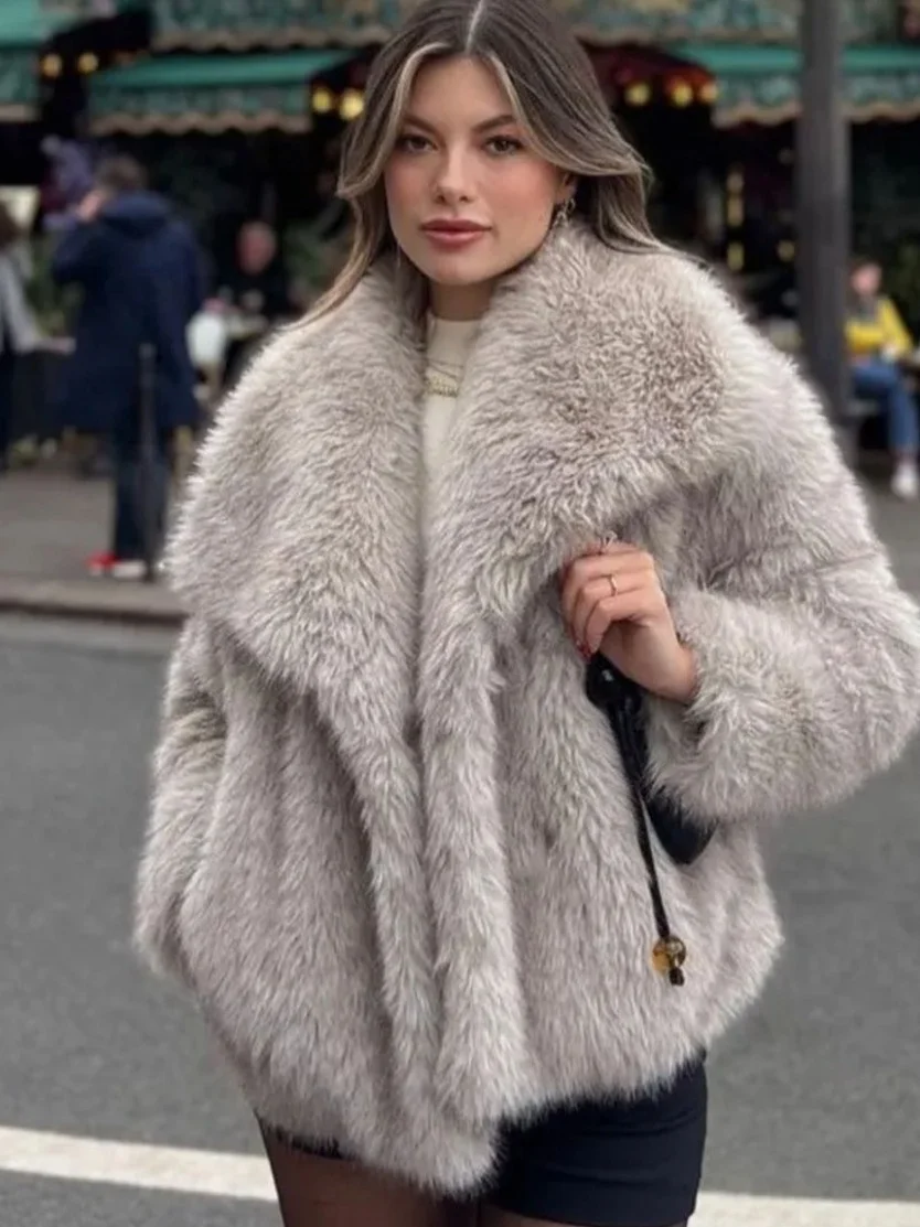 Nigikala Nigikala Women's Winter Fashion Temperament Style Wind Artificial Fur Coat D69352