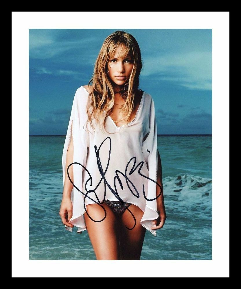 Jennifer Lopez Autograph Signed & Framed Photo Poster painting 4