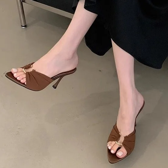 Yyvonne Women's Shoes