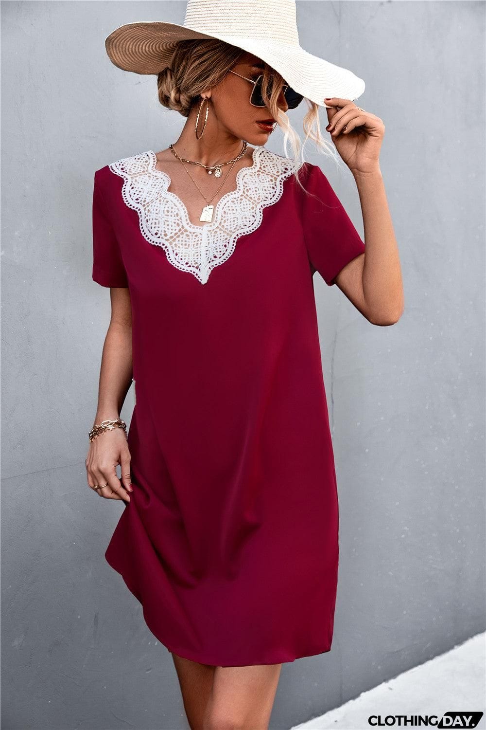 Spliced Lace Contrast Short Sleeve Dress