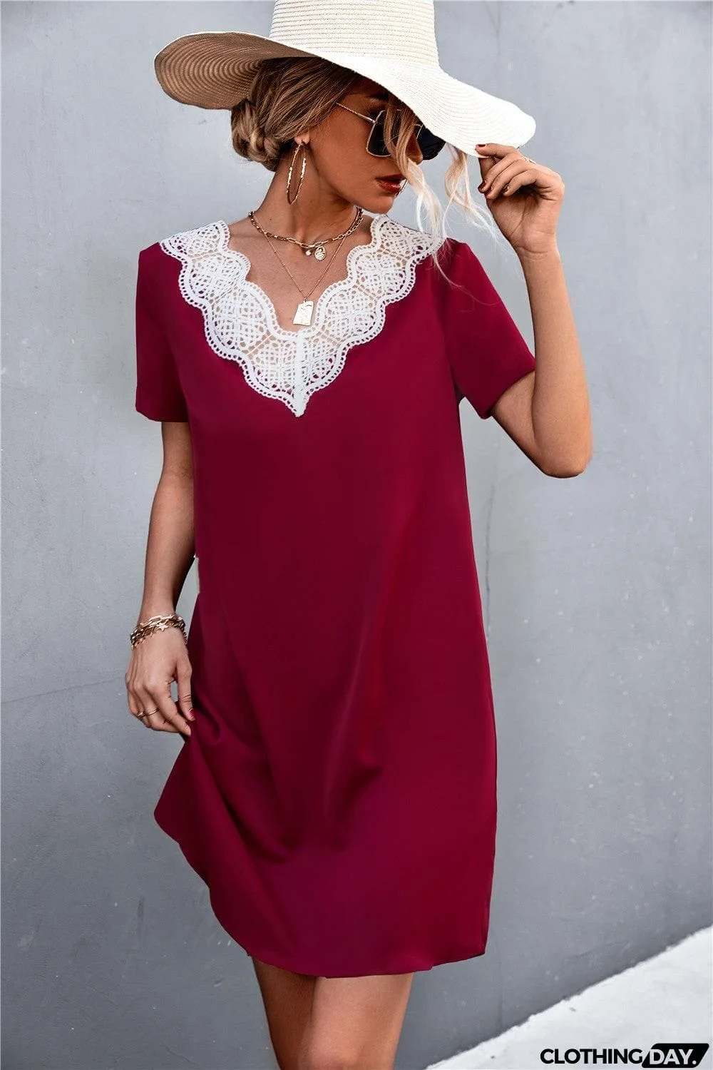 Spliced Lace Contrast Short Sleeve Dress
