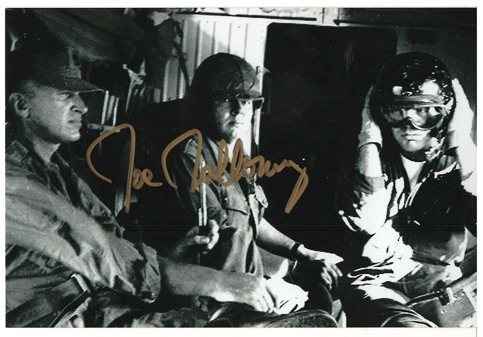 JOE GALLOWAY WE WERE SOLDIERS AUTHOR & IA DRANG BATTLE RARE SIGNED Photo Poster painting