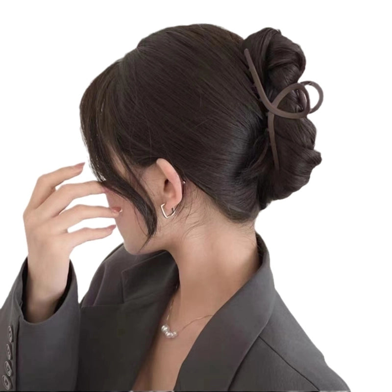 Casual Minimalist Women’s Star Solid Color Alloy Metal Hollow Out Hair Clip Hairpin Hair Claws