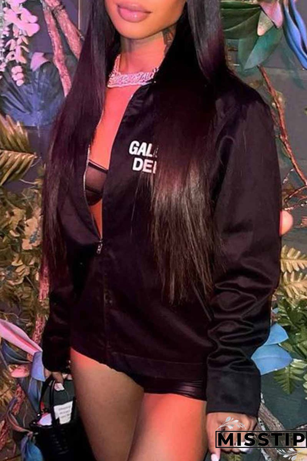 Black Street Print Letter Turndown Collar Outerwear