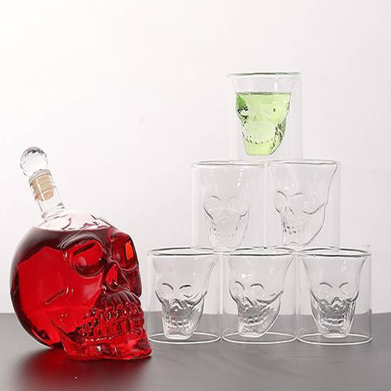 Tegooe Crystal Skull Head Decanter and Shot Glass Set Novelty Whiskey