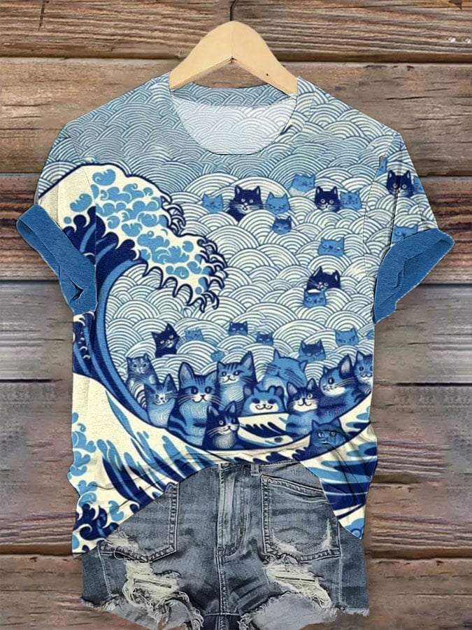 Women's Blue Waves&Cats Print T-Shirt