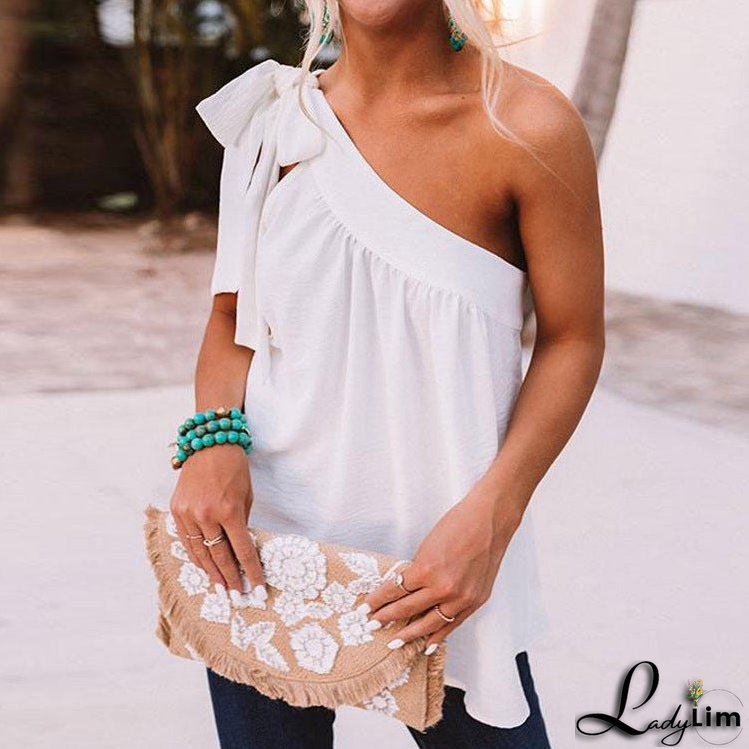 Modern and stylish Blouse