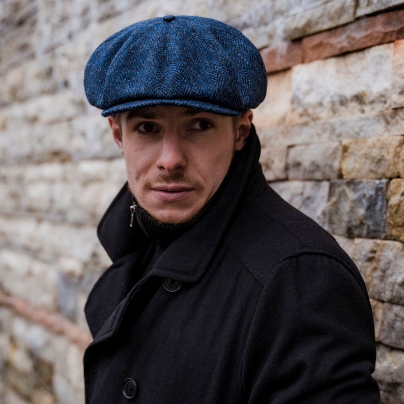 PEAKED CAPS Genuine Scottish Harris Tweed 8 Panels Newsboy Cap Apple Bandit Hooligan Blinder Hat Shelby Wool Large Crown BLUE-bLACK