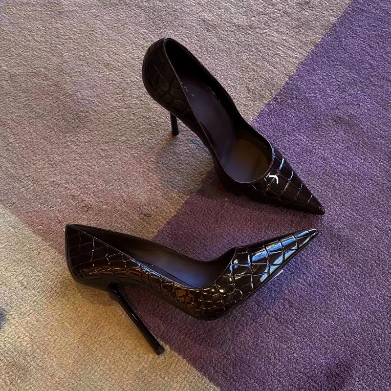 Breakj Breakj High-Heeled Shoes Black High-Grade Nude New Autumn Temperament Niche Design Patent Leather Single Shoes Fine High Heels Women