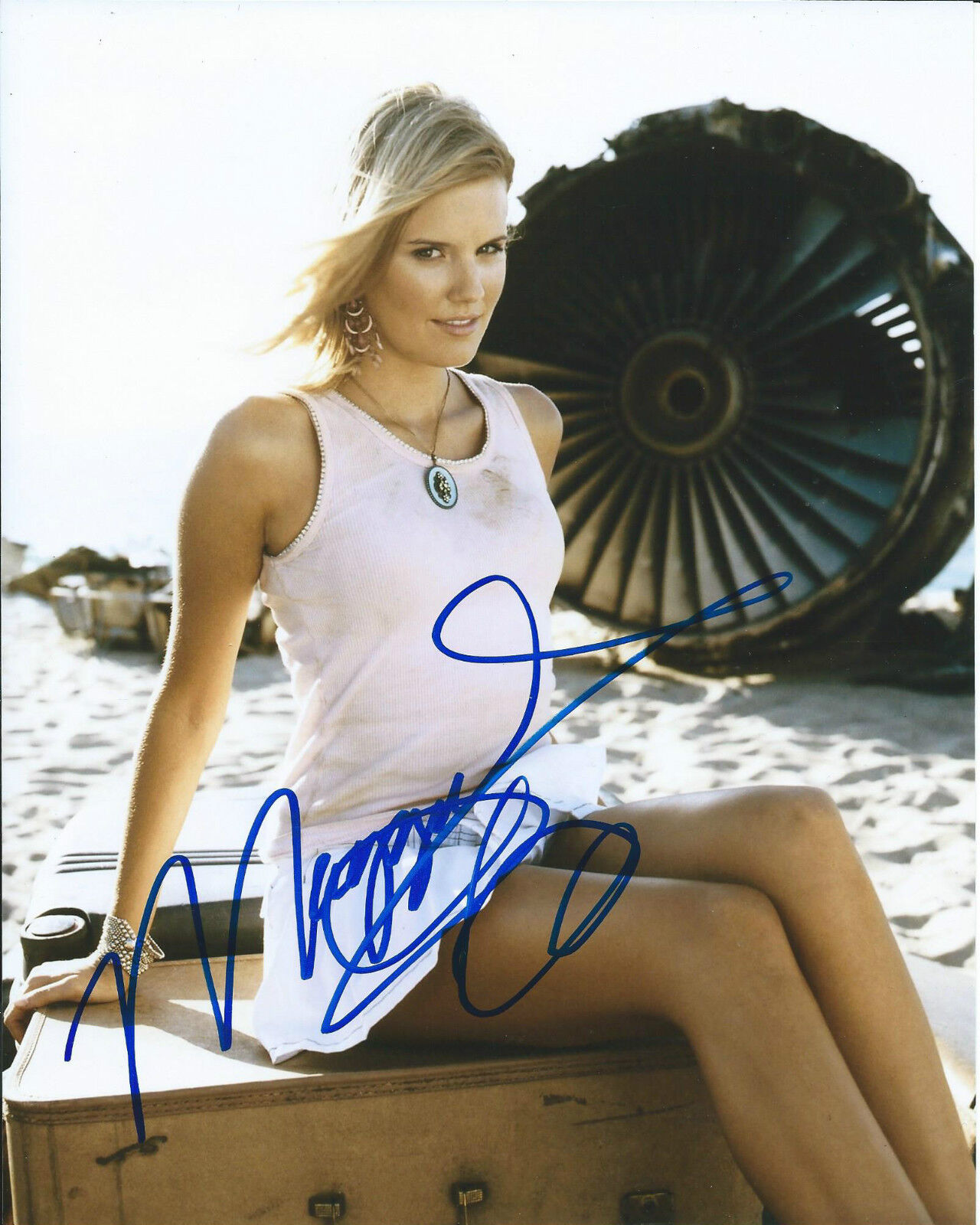 **GFA Taken-Lost Sexy Actress *MAGGIE GRACE* Signed 8x10 Photo Poster painting M2 COA**