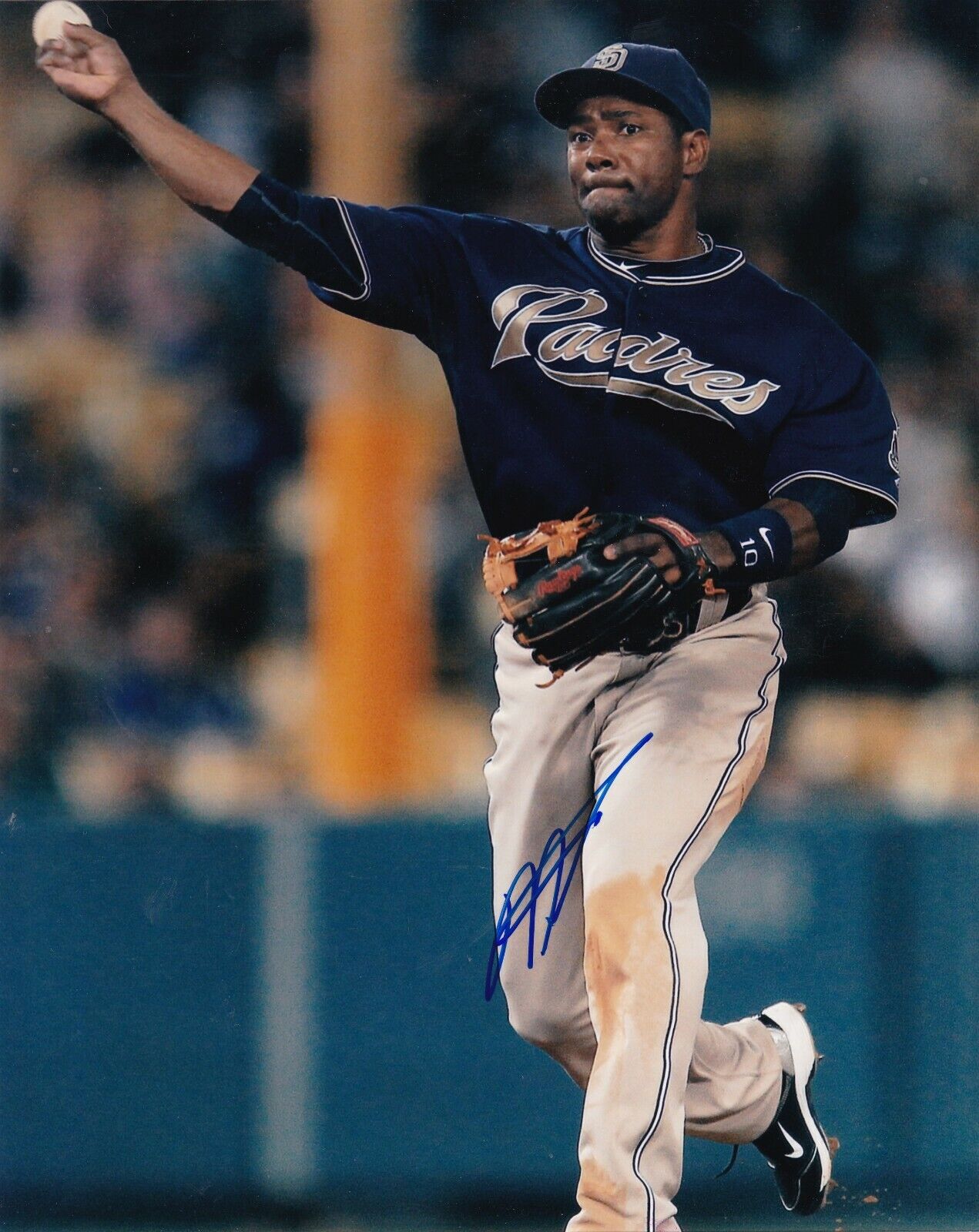 MIGUEL TEJADA SAN DIEGO PADRES ACTION SIGNED 8x10