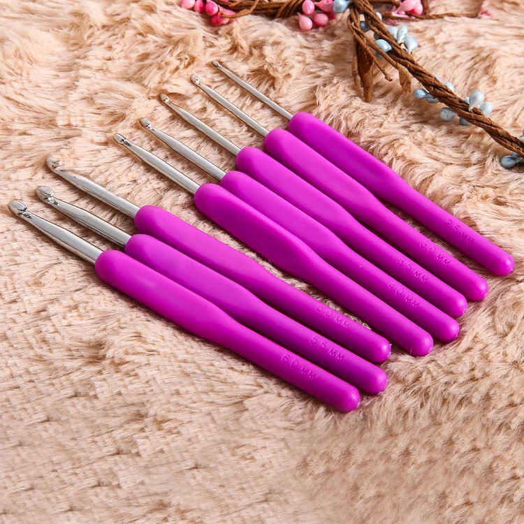 8 sizes Soft Plastic Handle Home Aluminum Crochet Knit Hook Needle Purple gbfke