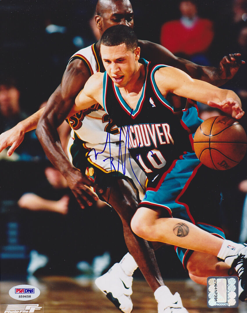 Mike Bibby SIGNED 8x10 Photo Poster painting Vancouver Grizzlies RARE PSA/DNA AUTOGRAPHED