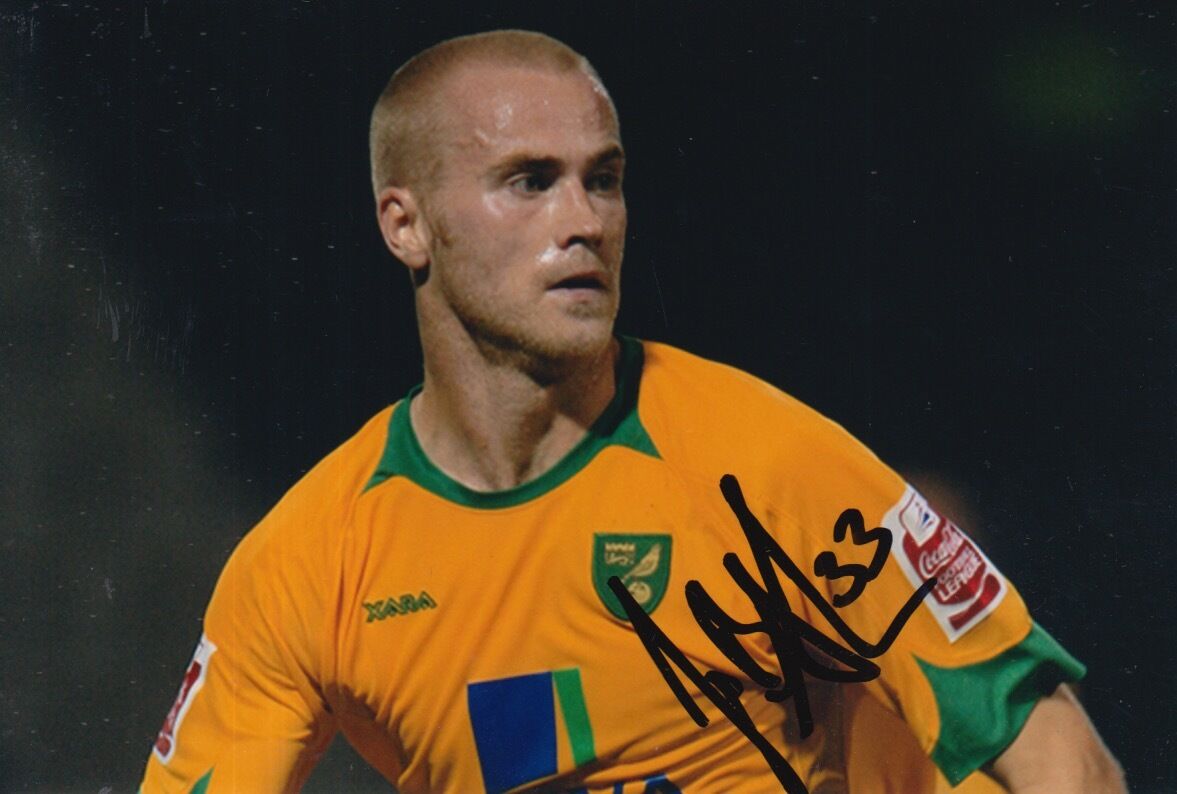 NORWICH CITY HAND SIGNED JENS BERTHEL ASKOU 6X4 Photo Poster painting 2.