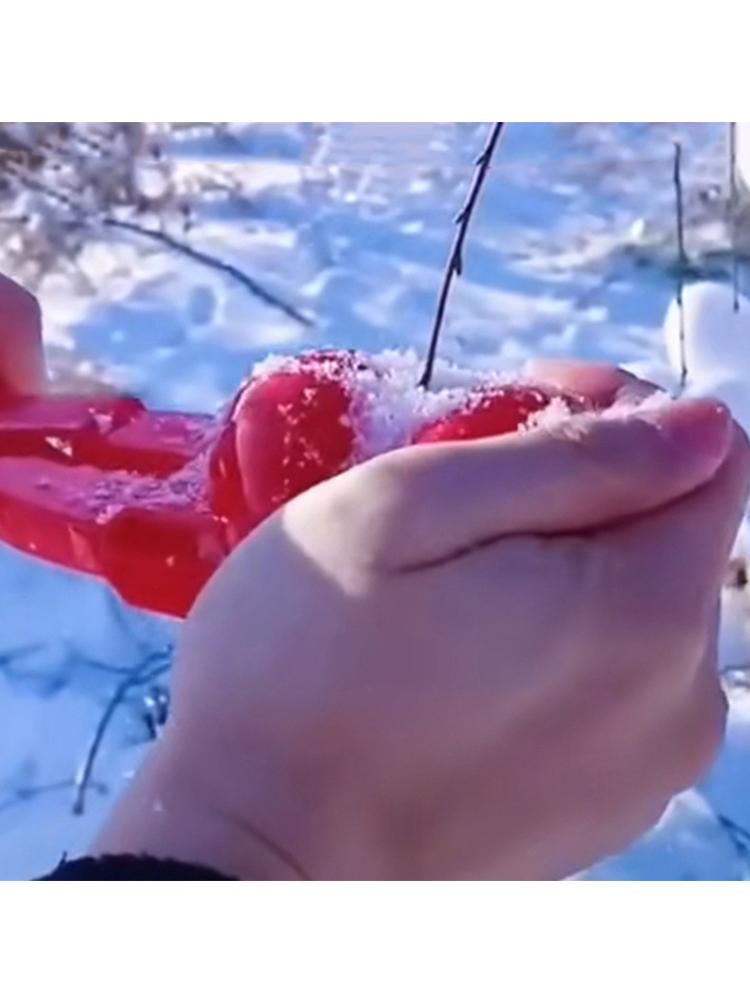 

Children Plastic Snowball Maker Model Clip Winter Game for Snowball Fight, 34*8*7.5cm, 501 Original