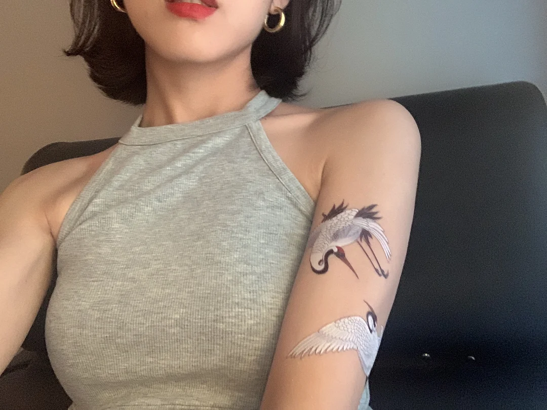 White Red-crowned Crane Temporary Tattoos for Men Women Arm Body Art Hummingbird Fake Tatoo Stickers Waterproof Animal Tattos