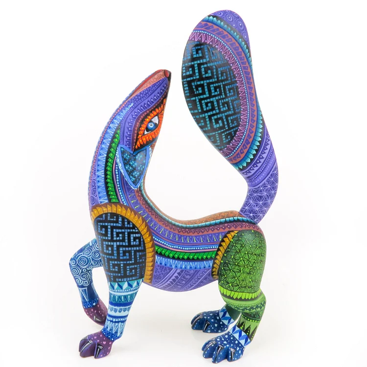 Beautiful Howling Coyote - Oaxacan Alebrije Wood Carving