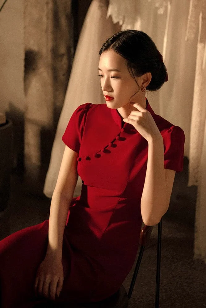 Modern style, butterfly mesh fabric, floor length wedding Qipao