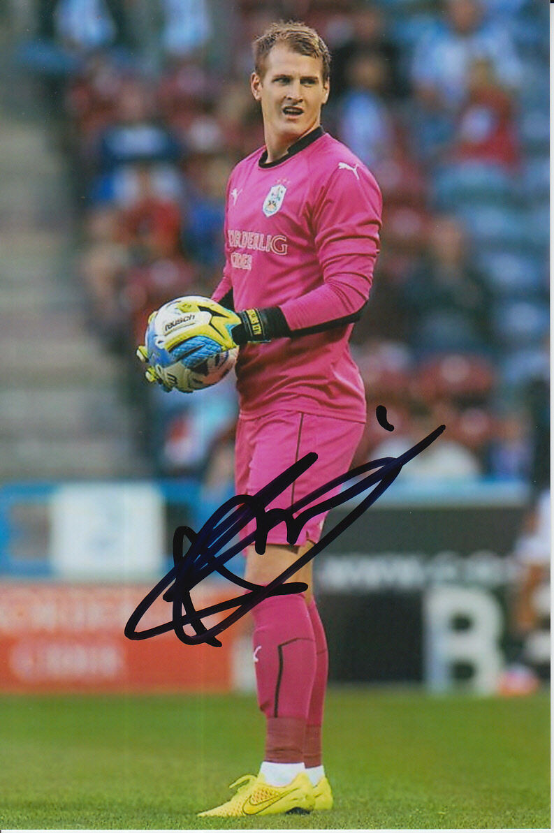 HUDDERSFIELD TOWN HAND SIGNED ALEX SMITHIES 6X4 Photo Poster painting 1.