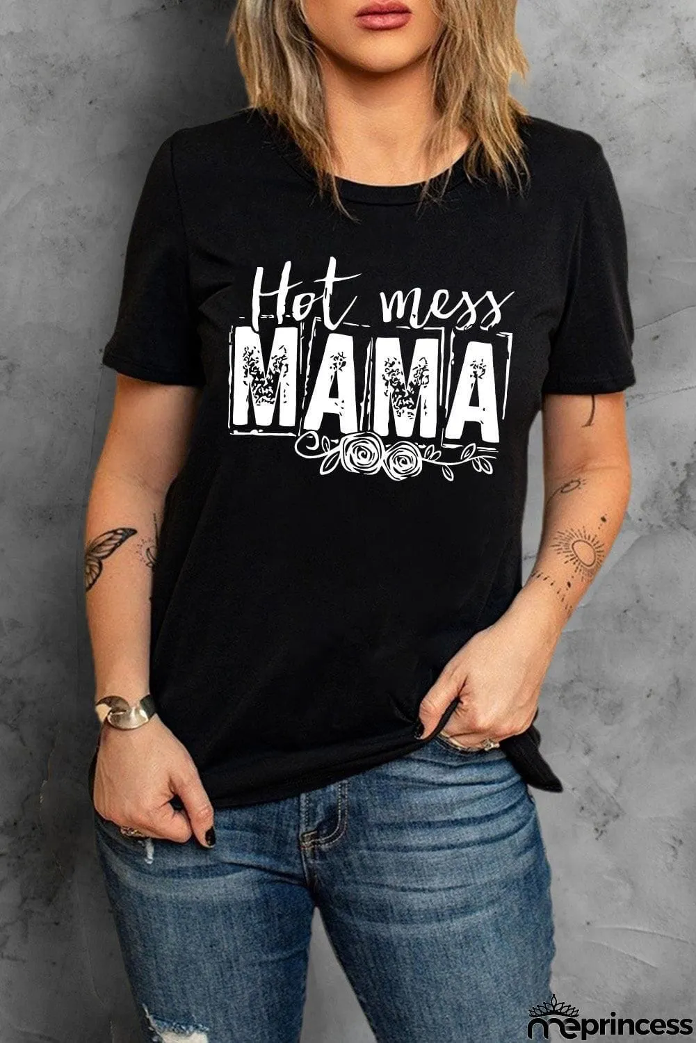 HOT MESS MAMA Graphic Round Neck Tee