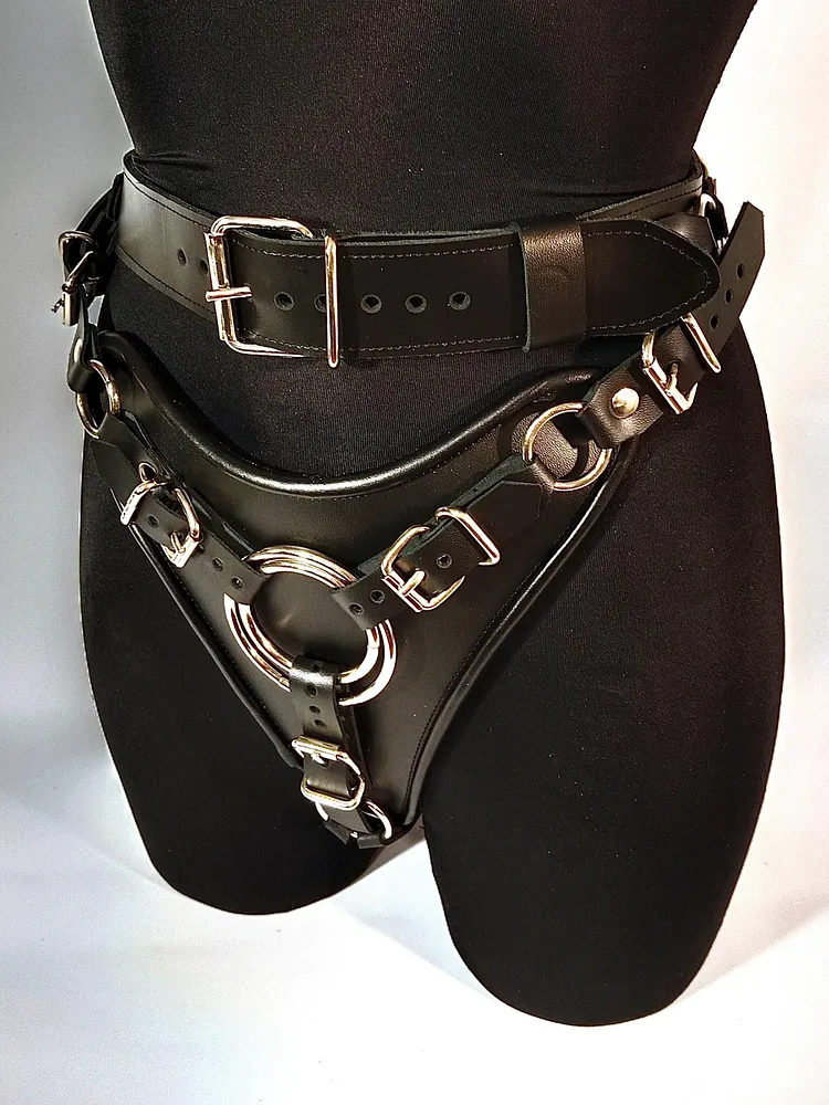 pornhint Pornhint Strapon panties leather strap on harness fetish BDSM bondage High quality large diameter of the penis O-ring diameter 50/60 mm deals on xl fantasy dildos