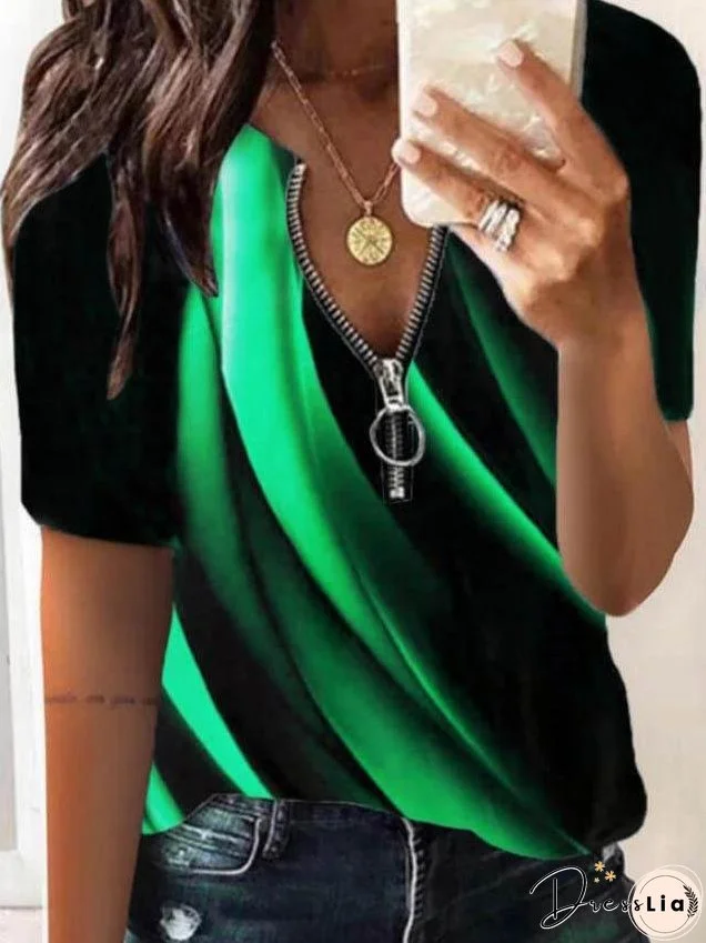 Colorful Printed Short Sleeved T-shirt