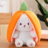 Jouets mignons en peluche &agrave; rabat de lapin de carotte de fraise