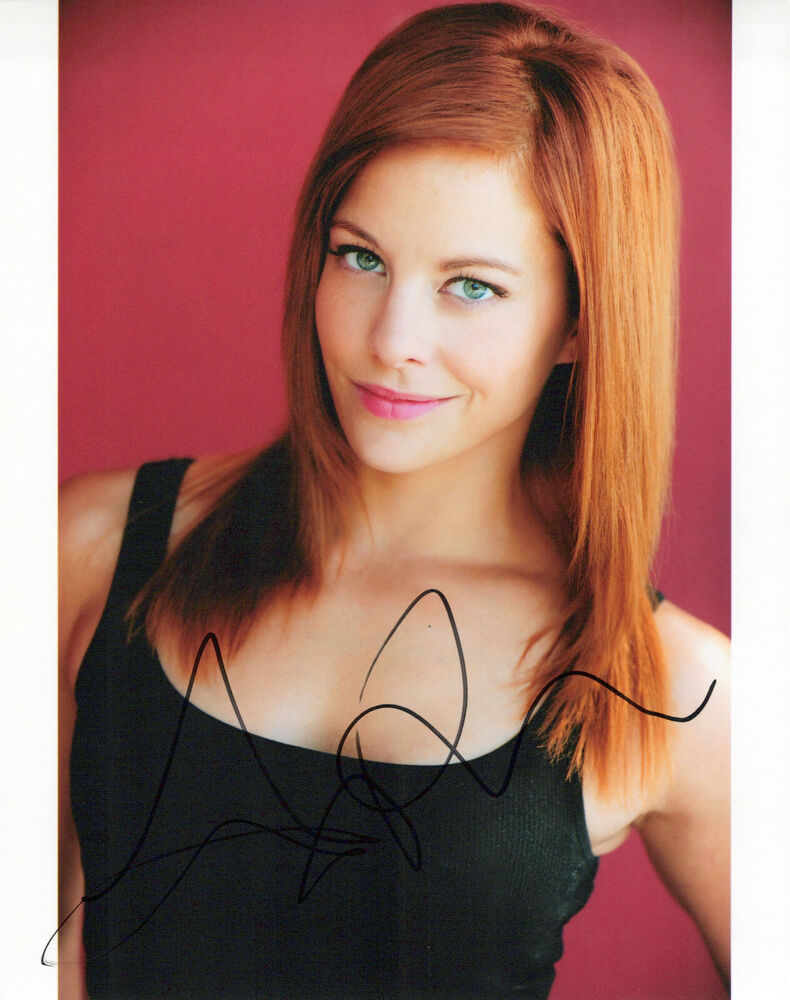 Amy Paffrath glamour shot autographed Photo Poster painting signed 8x10 #10