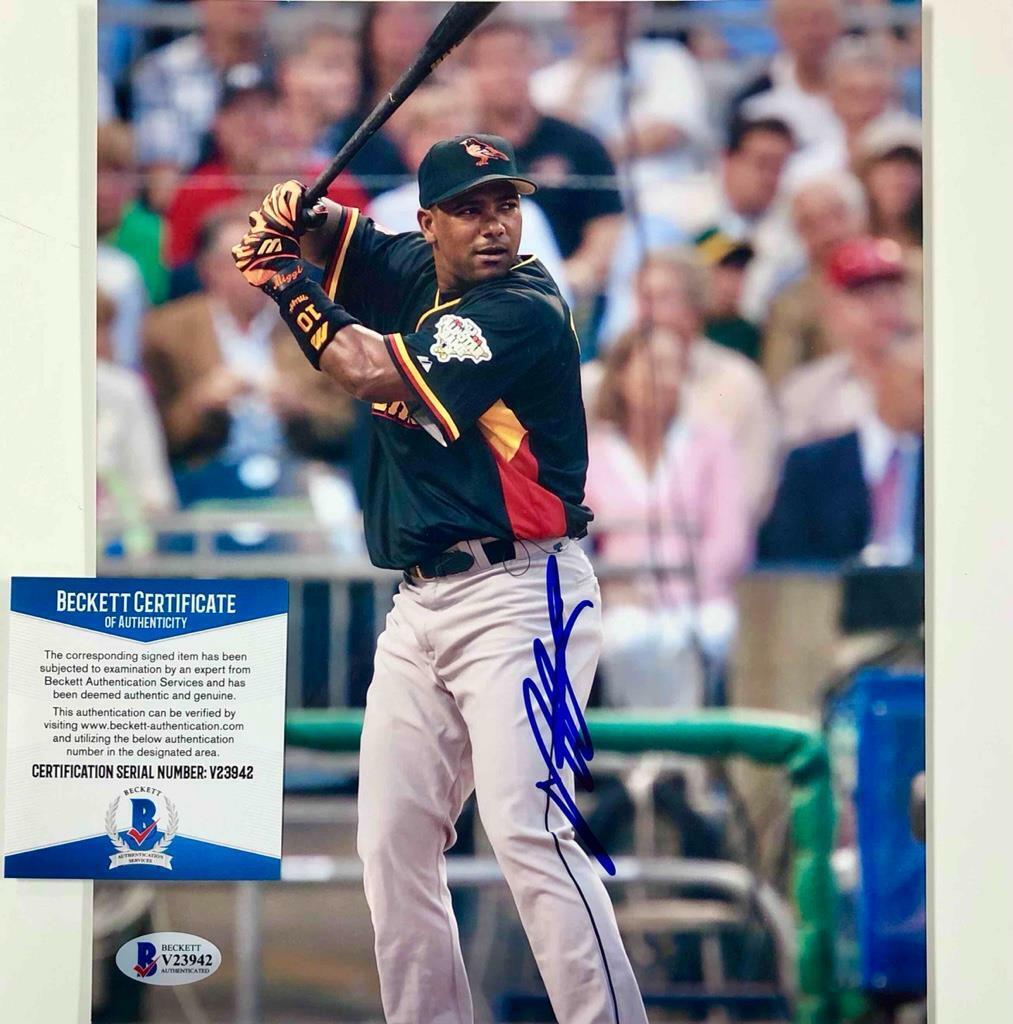 Miguel Tejada autograph Home Run HR Derby signed MLB 8x10 Photo Poster painting BAS COA Beckett