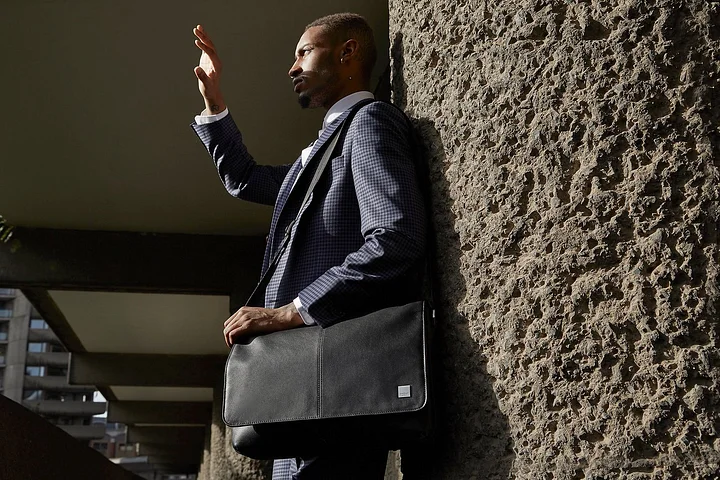 Knomo leather messenger bag online