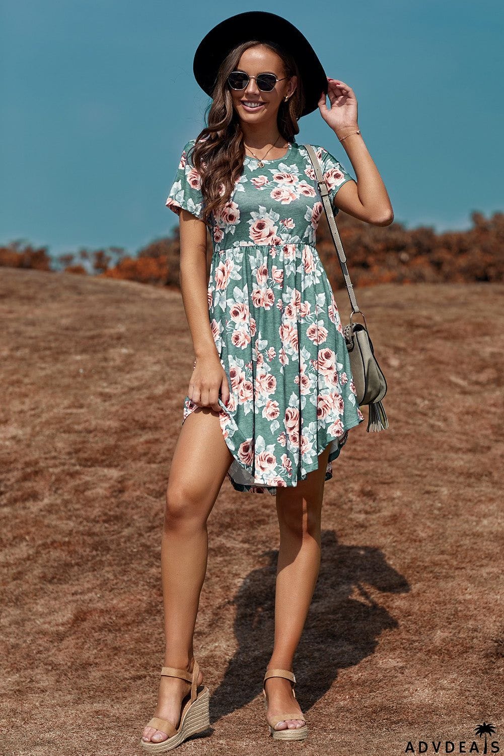 Floral Print Short Sleeve Pleated Mini Dress