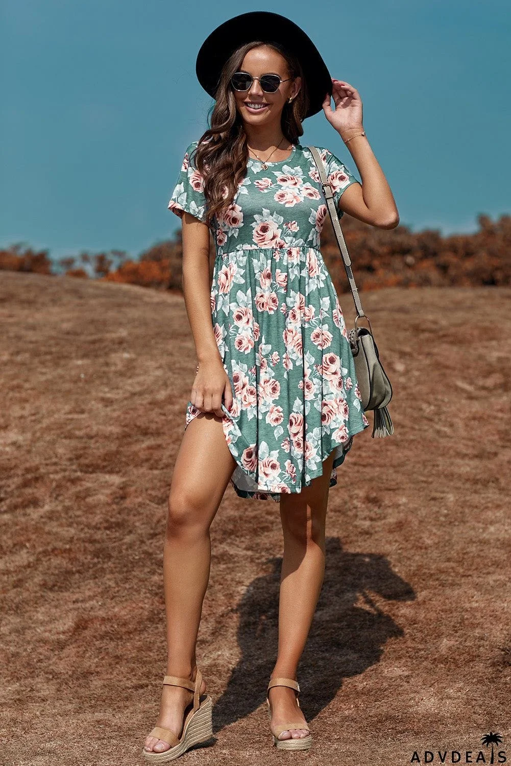 Floral Print Short Sleeve Pleated Mini Dress
