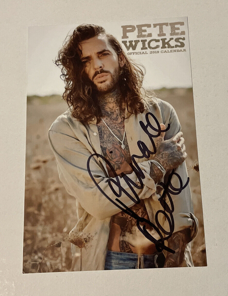 Pete Wicks (The Only Way Is Essex) **HAND SIGNED** 6x4 Photo Poster painting ~ AUTOGRAPH TV