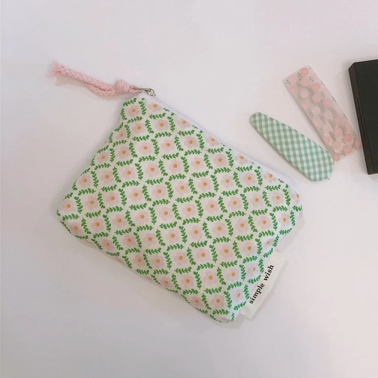 Small Fashion Flower Cosmetic Bag Cotton Fabric Women Travel Make Up Bag Japan Style Female Little Purse Zipper Coin Pouch Case