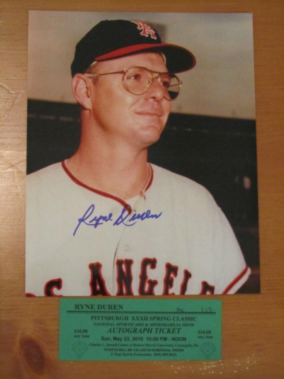 Ryne Duren d.'11 signed 8x10 Photo Poster painting Los Angeles Angels autograph Pirates