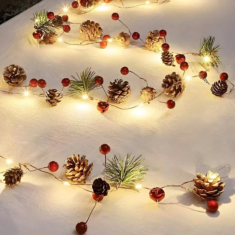 🎄Pine Cone Red Berry Bells Garland Lights