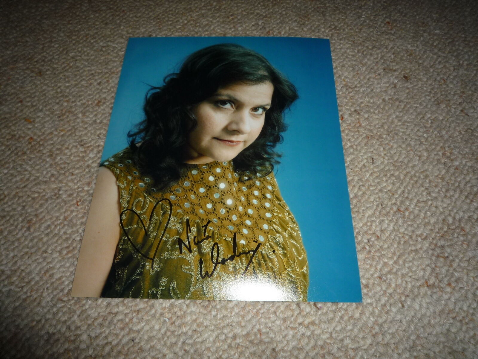 NINA WADIA signed autograph In Person 8x10 ( 20x25 cm) EASTENDERS Zainab Masood