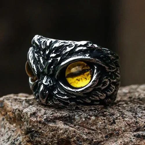 Retro Owl Yellow Eye Titanium Steel Ring
