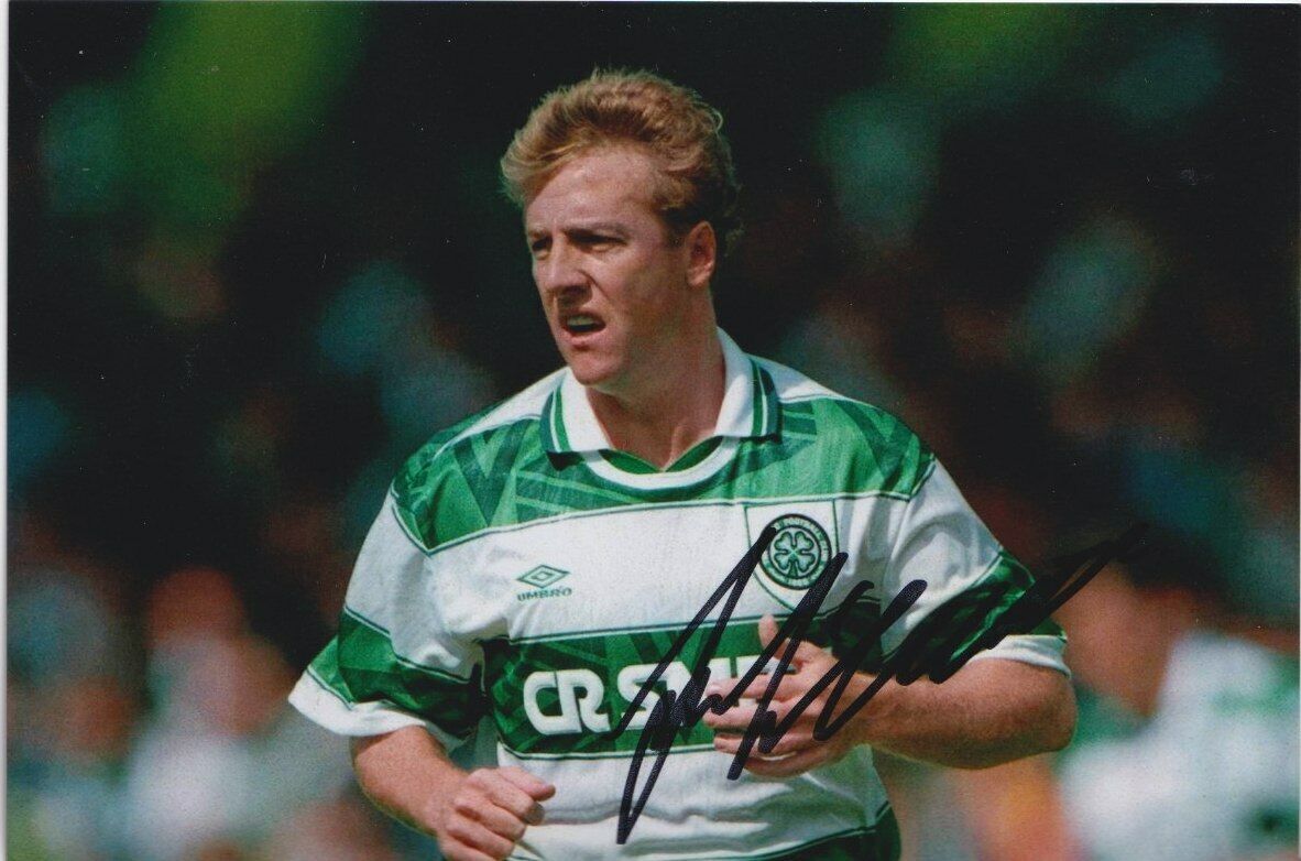 FRANK MCAVENNIE HAND SIGNED 6X4 Photo Poster painting CELTIC FOOTBALL AUTOGRAPH 1