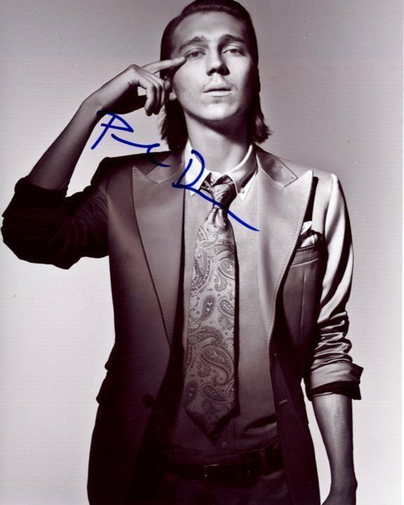 Paul dano signed autographed Photo Poster painting